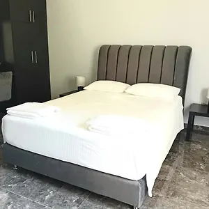 https://elenis-studios-katelios.kefaloniahotels.net